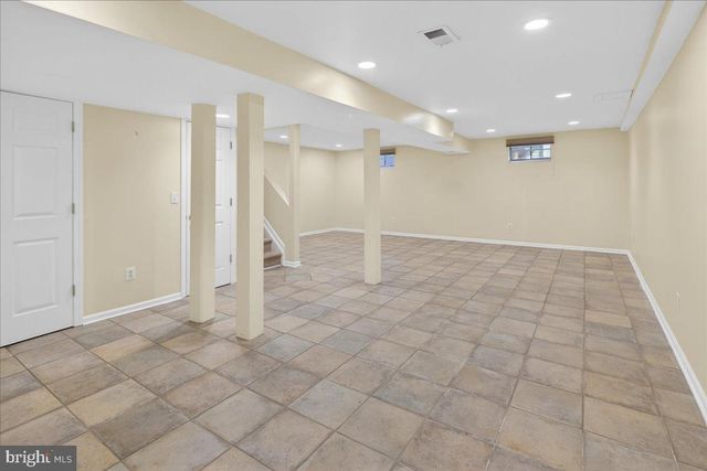 313 FOUNTAYNE LN, Trenton, NJ 08648