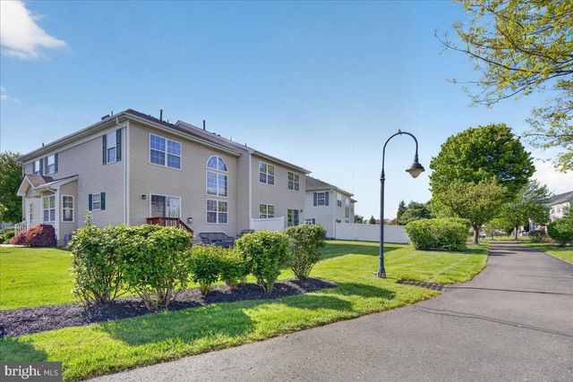 313 FOUNTAYNE LN, Trenton, NJ 08648