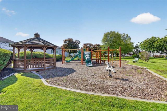 313 FOUNTAYNE LN, Trenton, NJ 08648