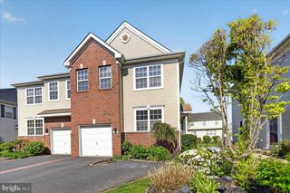 313 FOUNTAYNE LN, Trenton, NJ 08648