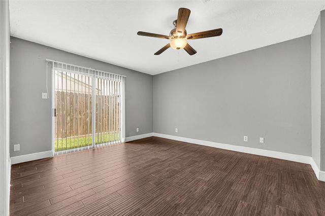4170 Amir Street, Houston, TX 77072