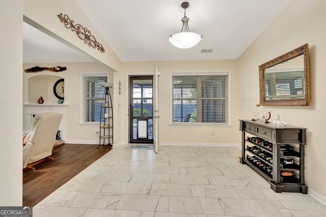 395 Sylvan Loop, Fayetteville, GA 30214