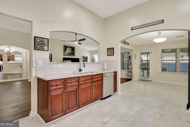 395 Sylvan Loop, Fayetteville, GA 30214