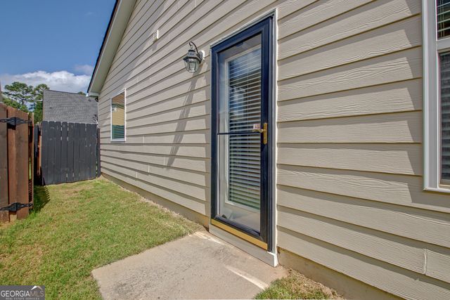 395 Sylvan Loop, Fayetteville, GA 30214