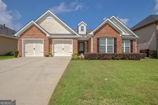 395 Sylvan Loop, Fayetteville, GA 30214