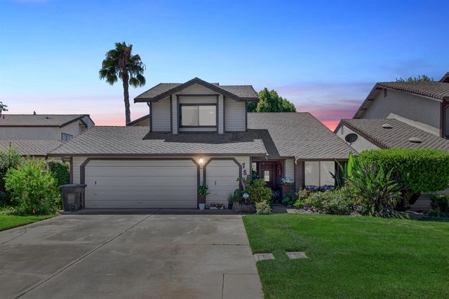 788 E Milgeo Ave, Ripon, CA 95366