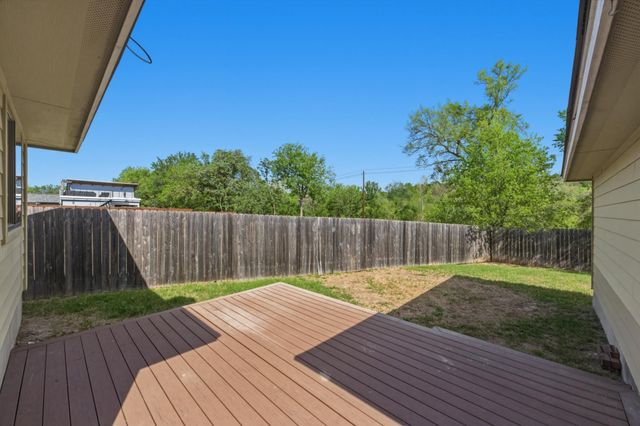 6516 Bay City BND, Austin, TX 78725