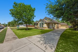 6516 Bay City BND, Austin, TX 78725
