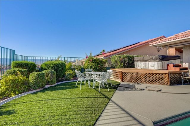 1941 Napoleon Drive, Las Vegas, NV 89156