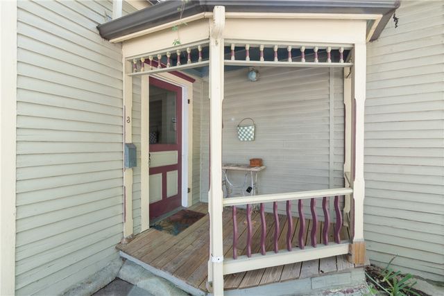 3 Prospect Avenue, Eureka Springs, AR 72632