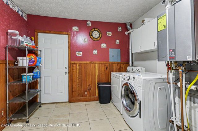 3357 Thornton Highway, Charlotte, MI 48813