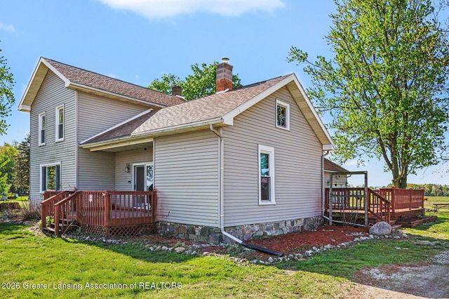 3357 Thornton Highway, Charlotte, MI 48813