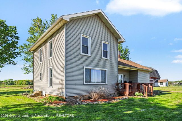3357 Thornton Highway, Charlotte, MI 48813