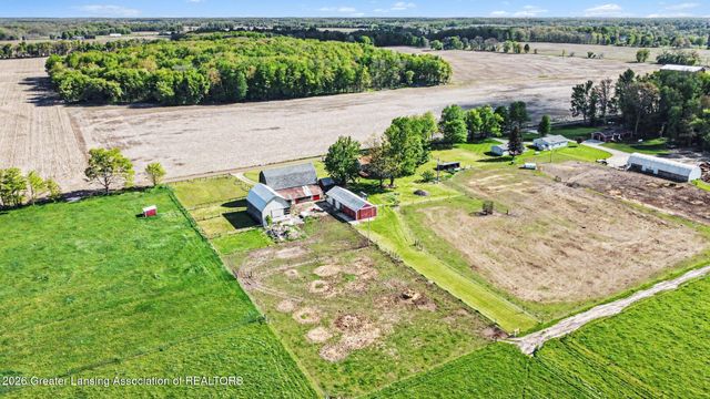 3357 Thornton Highway, Charlotte, MI 48813