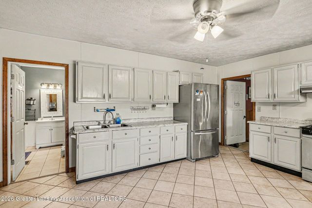 3357 Thornton Highway, Charlotte, MI 48813