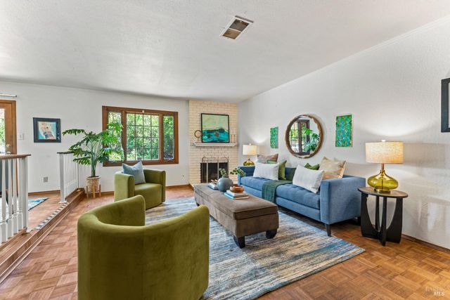 227 Baker St, Benicia, CA 94510