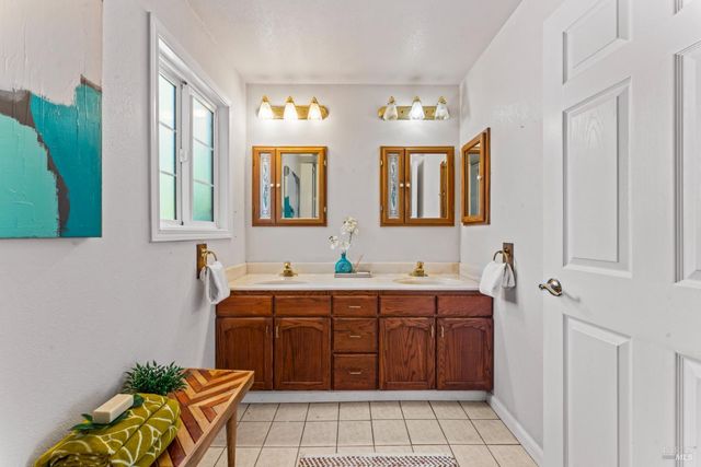 227 Baker St, Benicia, CA 94510