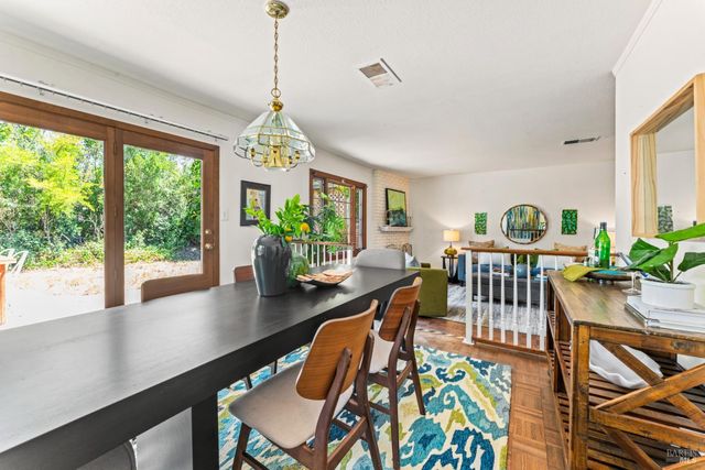 227 Baker St, Benicia, CA 94510