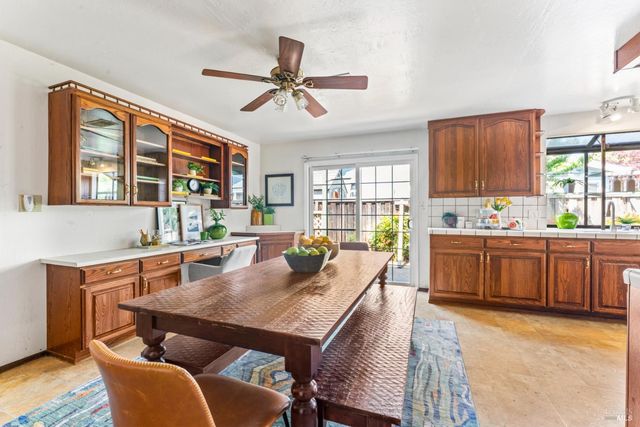 227 Baker St, Benicia, CA 94510