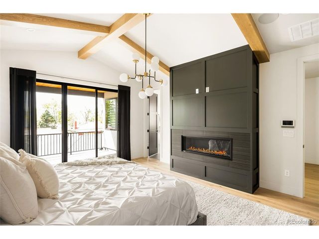 1055 S Josephine St, Denver, CO 80209