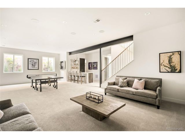 1055 S Josephine St, Denver, CO 80209