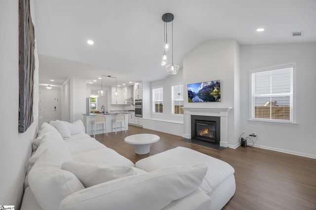 678 Crossbuck Trail, Greer, SC 29651