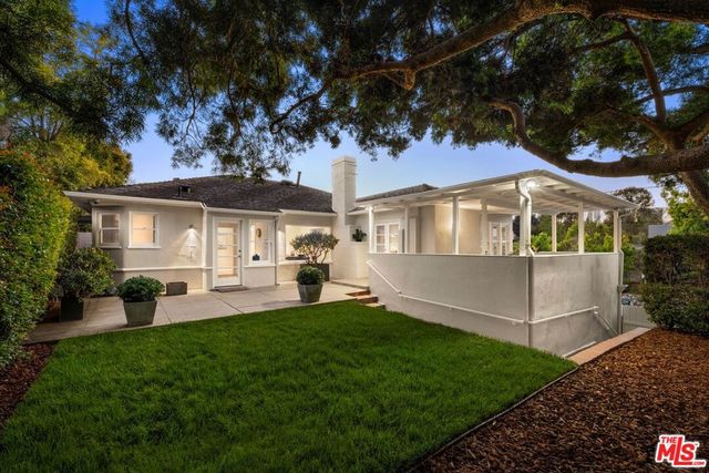 1706 Comstock Avenue, Los Angeles, CA 90024
