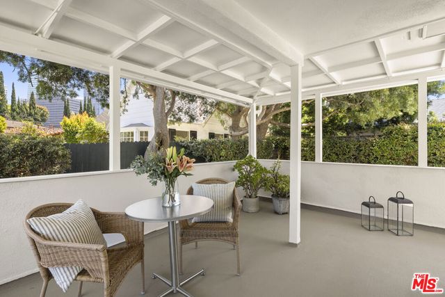 1706 Comstock Avenue, Los Angeles, CA 90024
