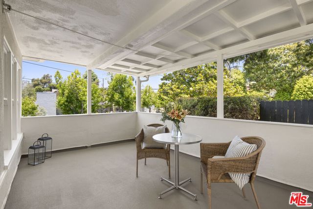 1706 Comstock Avenue, Los Angeles, CA 90024