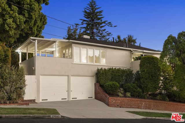 1706 Comstock Avenue, Los Angeles, CA 90024