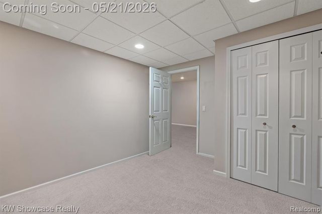 9650 Montgold Avenue, White Lake, MI 48386