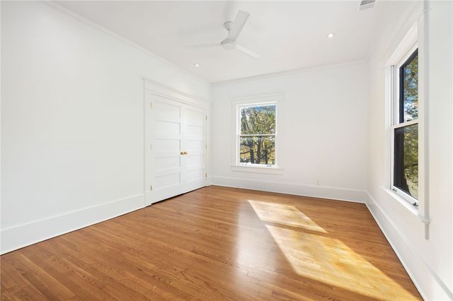 1101 N Woolsey Avenue, Fayetteville, AR 72703