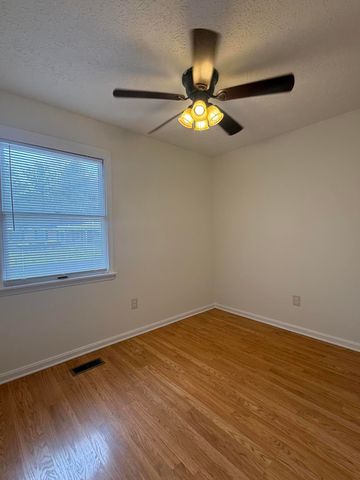 111 Maher Drive, Morehead, KY 40351