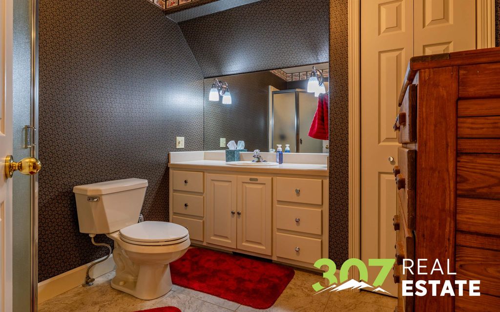 1010 Lane 11, Powell, WY 82435 photo 27