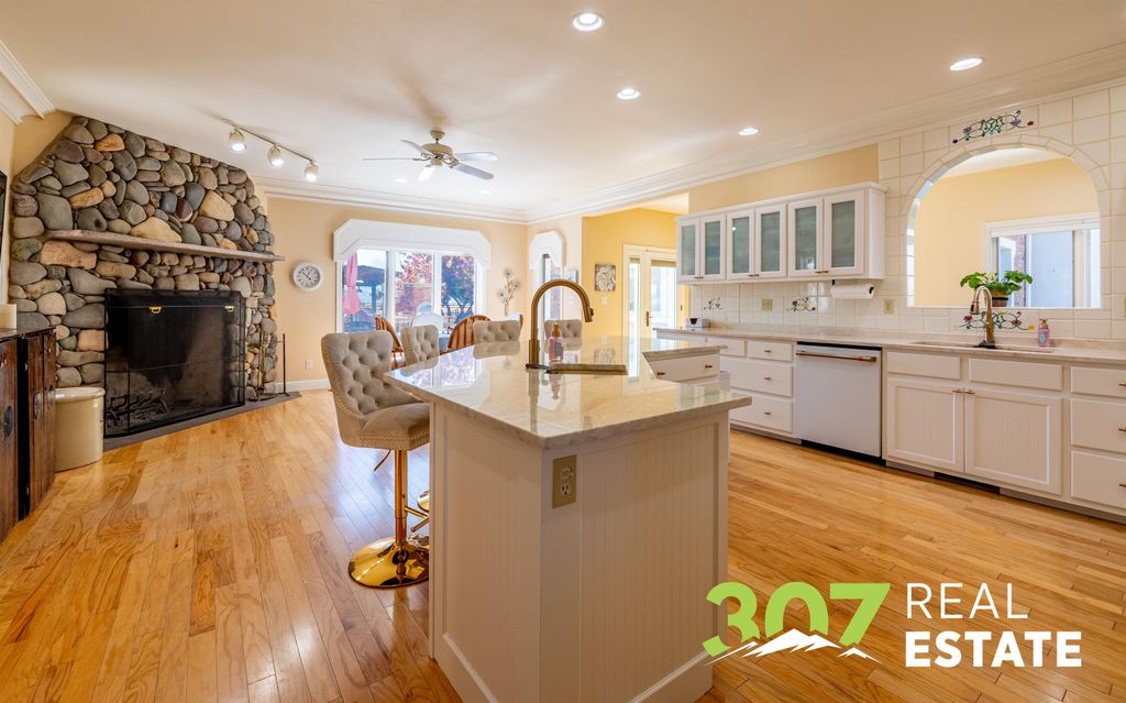 1010 Lane 11, Powell, WY 82435 photo 59