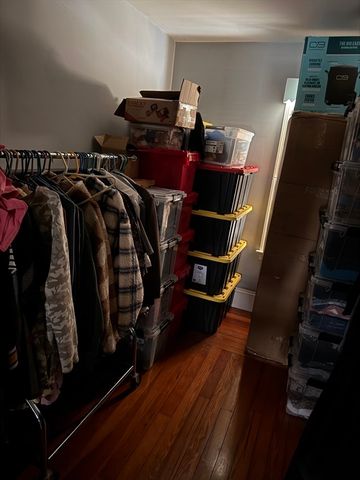 15 Myrtle St, Taunton, MA 02780