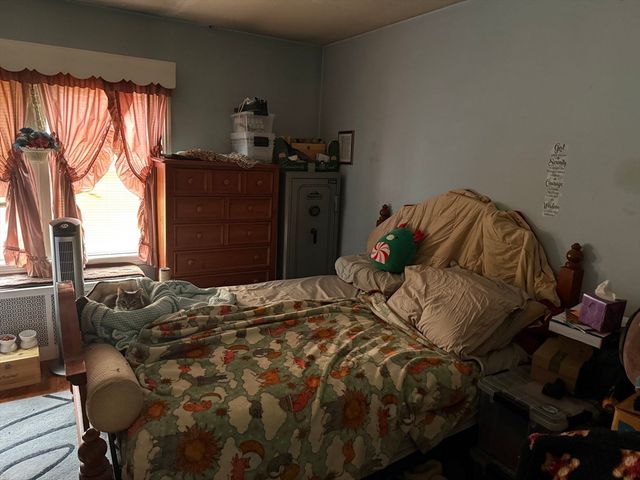 15 Myrtle St, Taunton, MA 02780