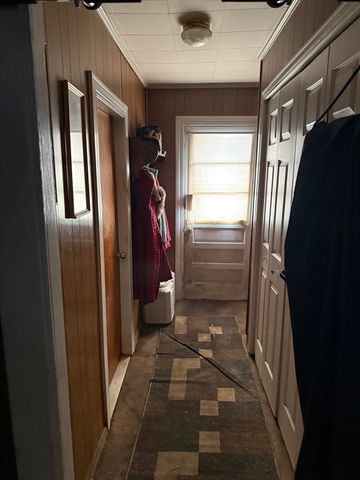 15 Myrtle St, Taunton, MA 02780