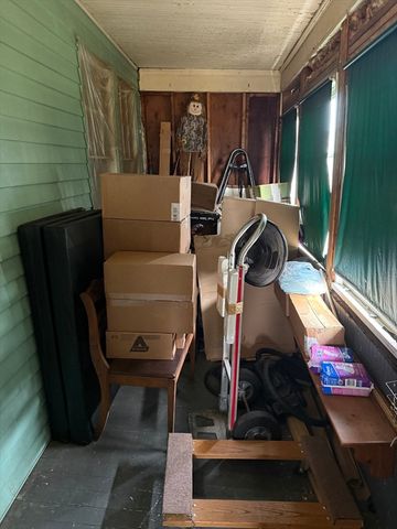 15 Myrtle St, Taunton, MA 02780