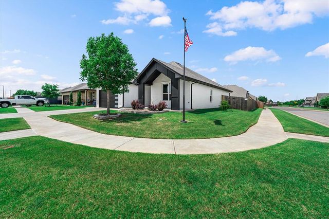 6301 NW 159th Street, Edmond, OK 73013