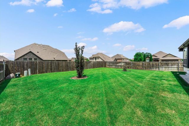 6301 NW 159th Street, Edmond, OK 73013