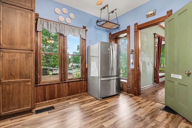 435 S Main Street, Middlebury, IN 46540