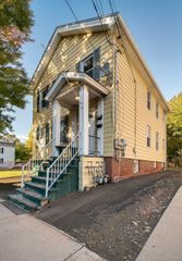 185 Willow Street 1, New Haven, CT 06511