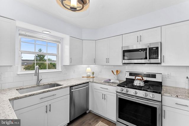 612 TAMMY TER SE, Leesburg, VA 20175