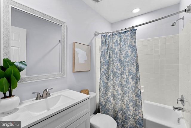 612 TAMMY TER SE, Leesburg, VA 20175