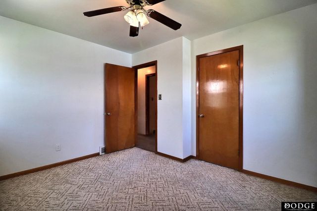 1344 Fairacres Drive, Fremont, NE 68025