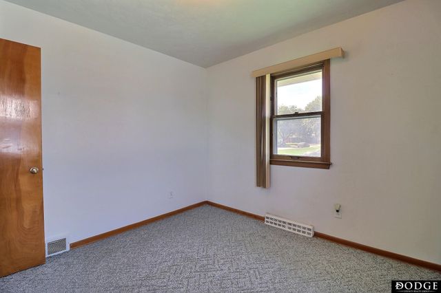 1344 Fairacres Drive, Fremont, NE 68025