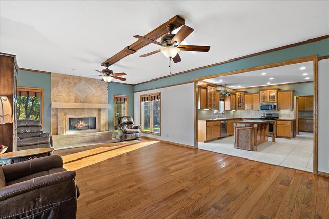 W154S7614 Rain Tree COURT, Muskego, WI 53150