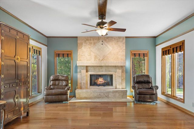 W154S7614 Rain Tree COURT, Muskego, WI 53150