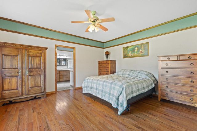 W154S7614 Rain Tree COURT, Muskego, WI 53150